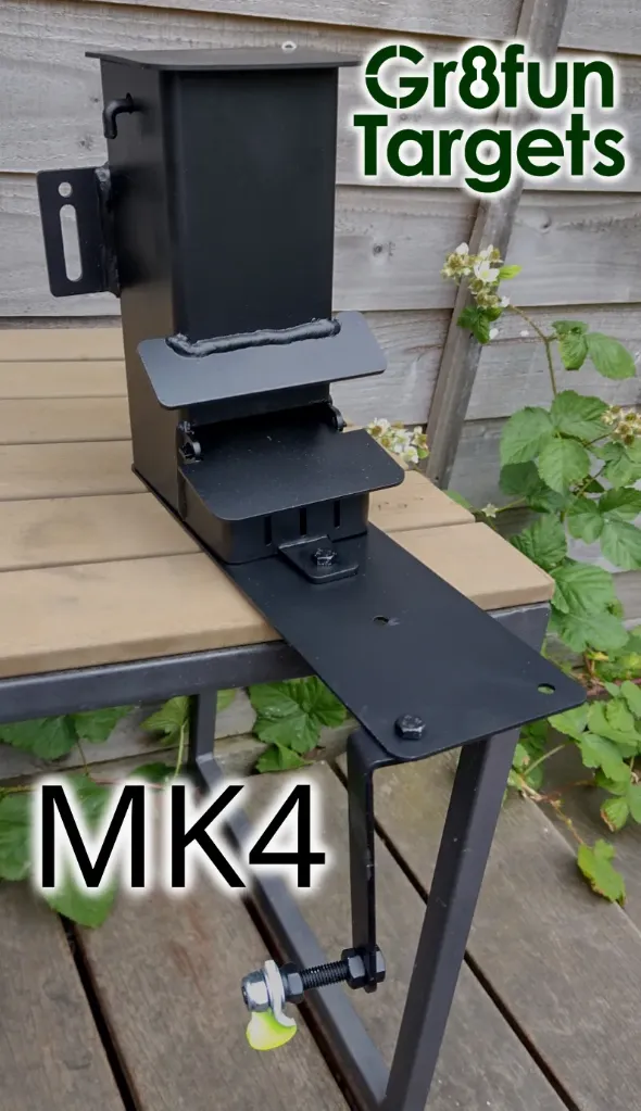 Steel Squirrel Feeder (Zero Spinner)